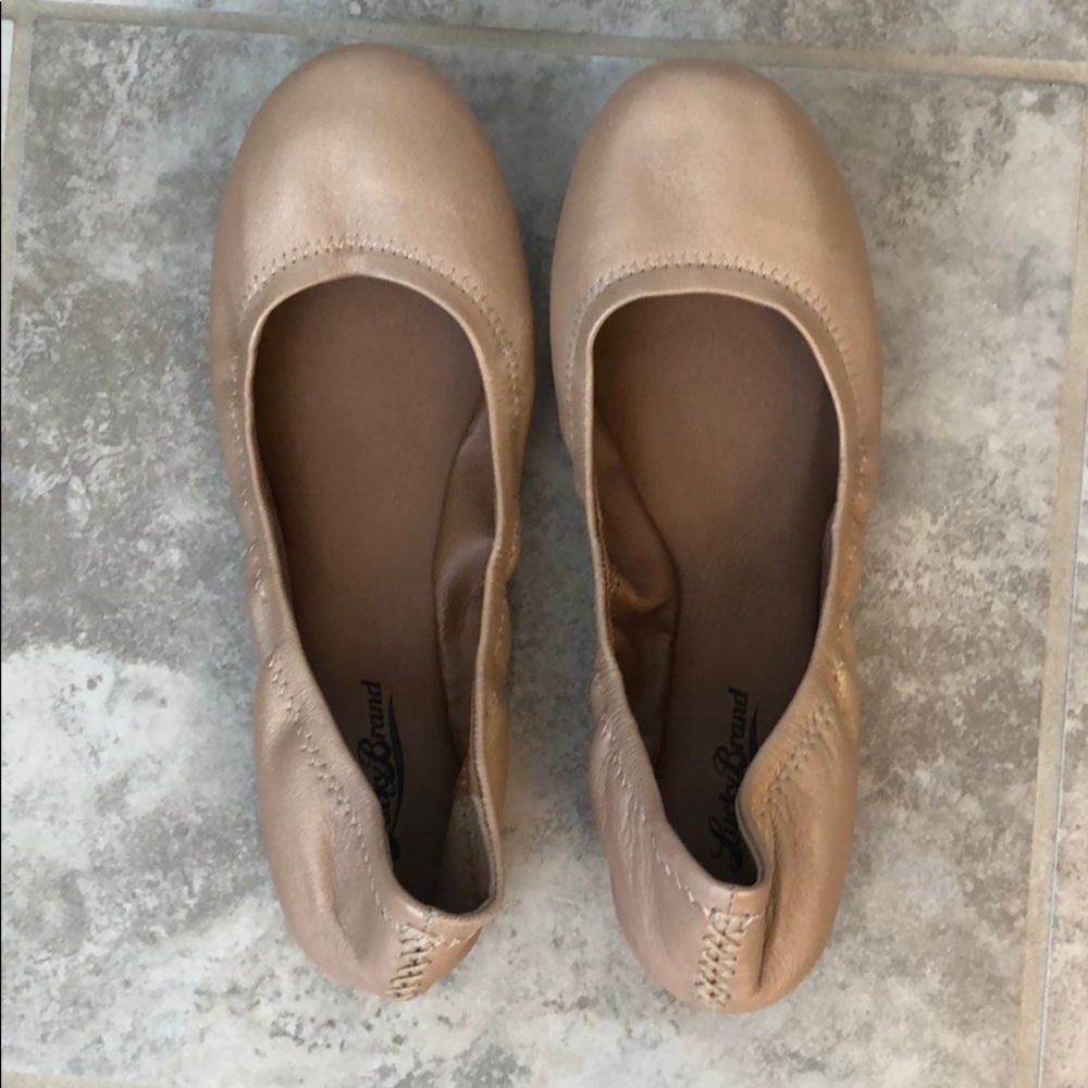 Lucky brand leather flats
